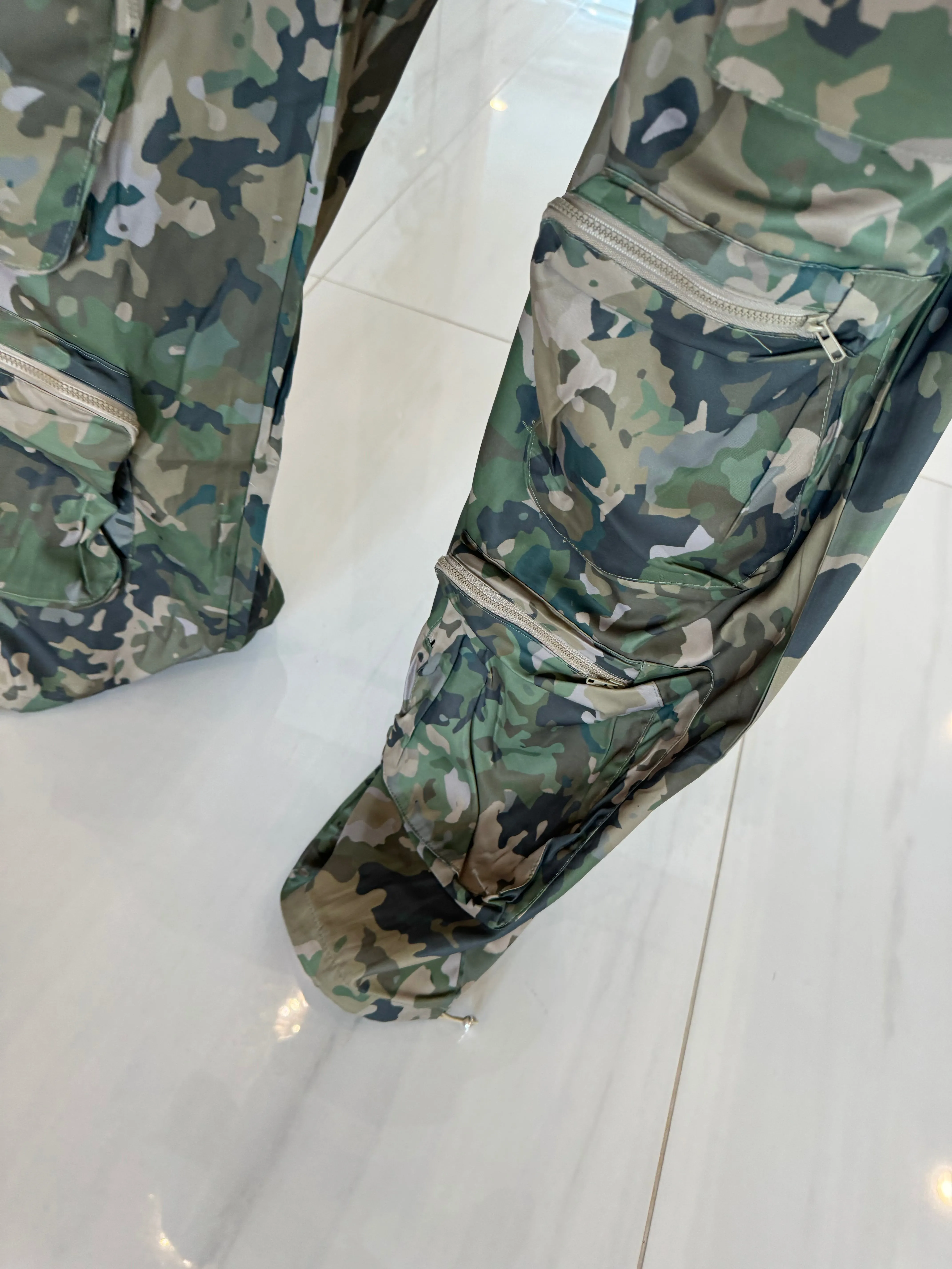 Camo Windbreaker Cargos