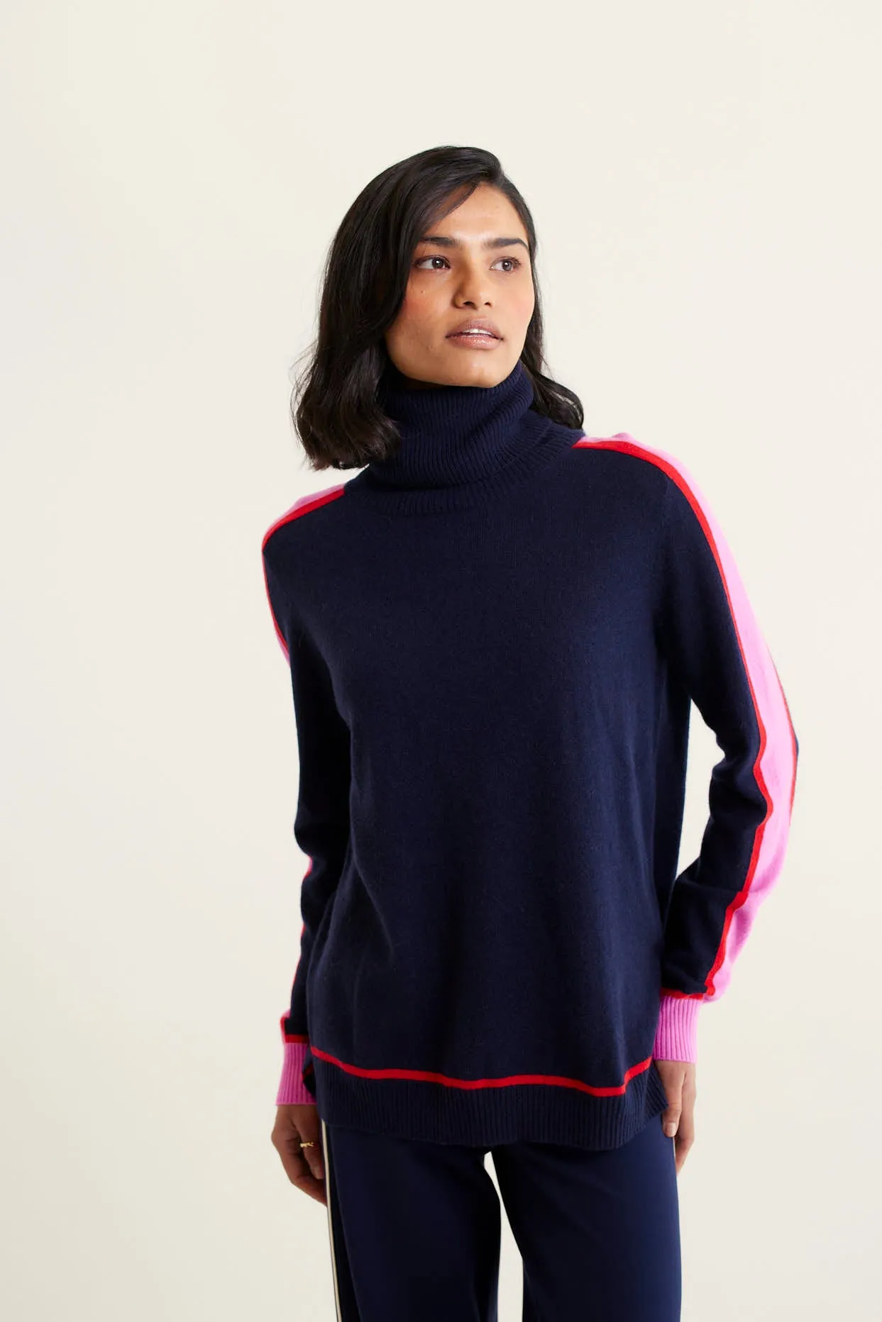 Highline Merino Cashmere Sweater In Officer Navy