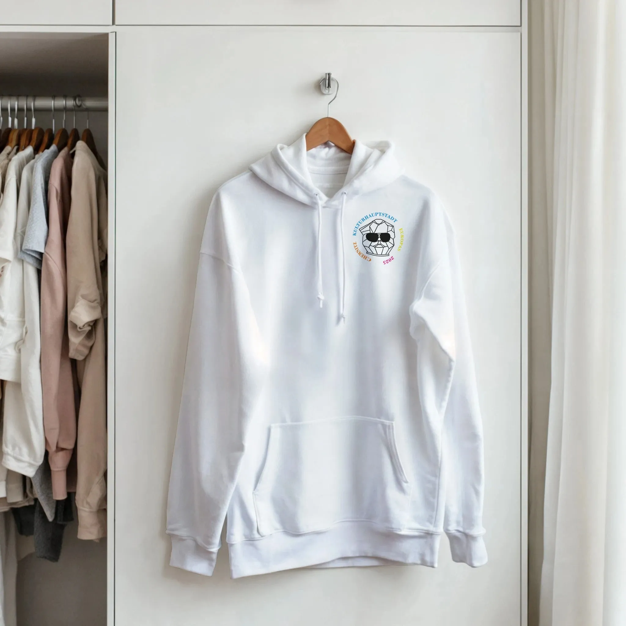 Kulturhauptstadt Unisex Heavy Blend Hoodie  Soft Cotton-Polyester Fabric