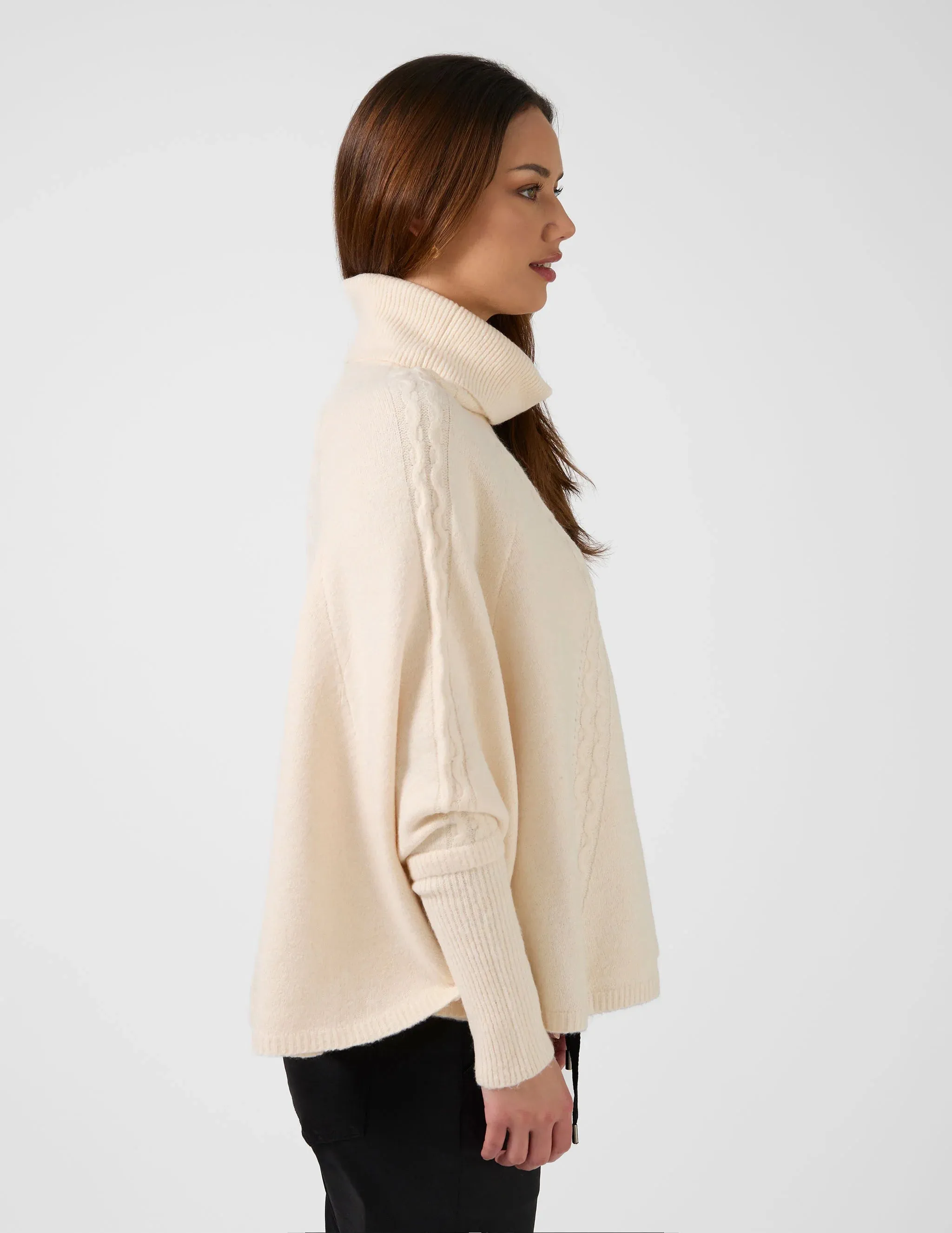 STELLA   GEMMA - Joey Poncho Milk O/S